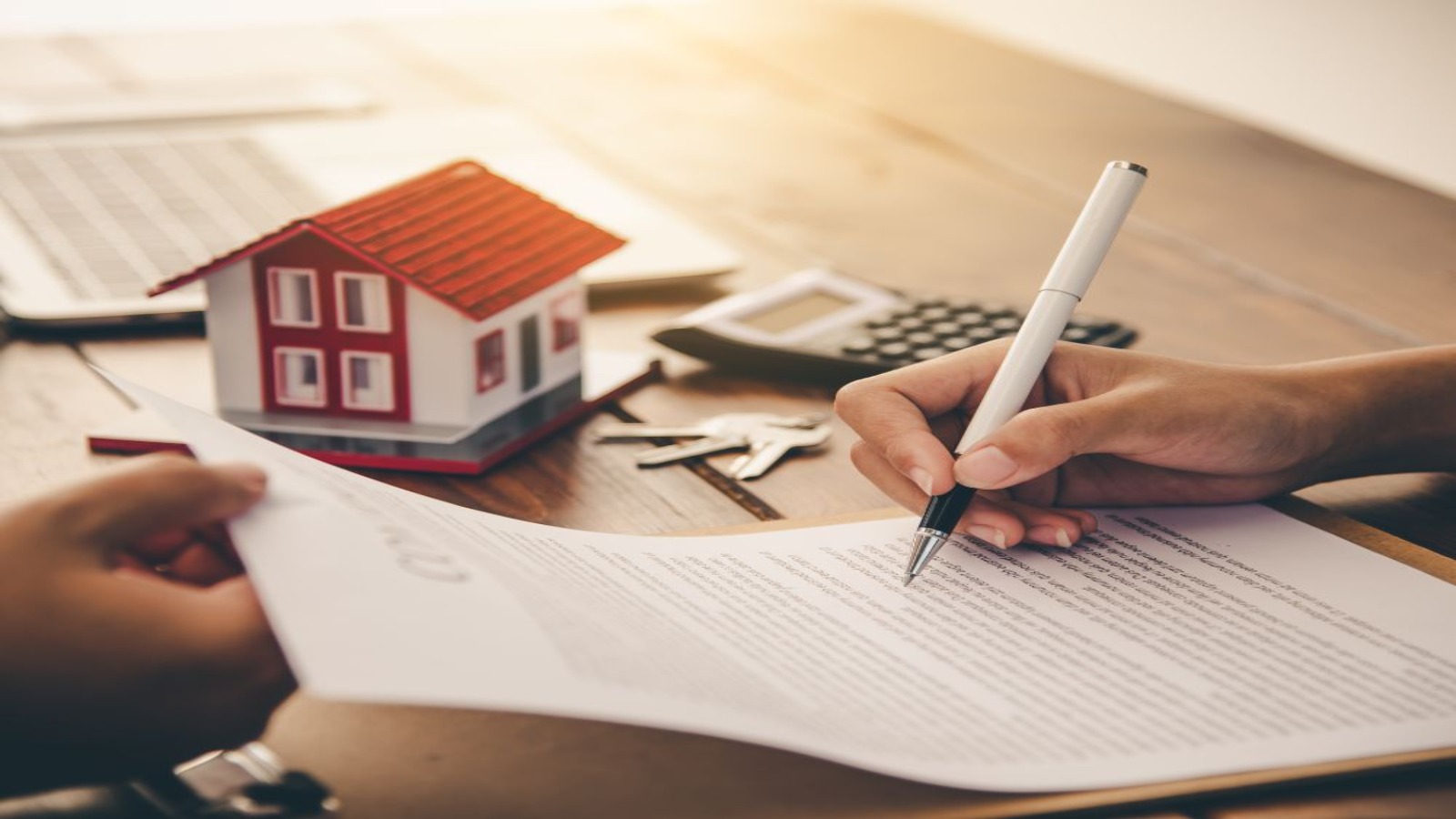 hypo změněno na 1600x900